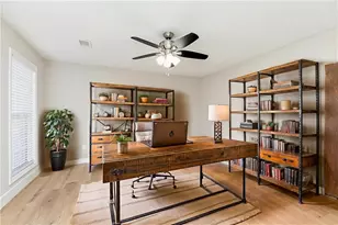 224 Eagle Glen Way, Woodstock, GA 30189 - Photo 2