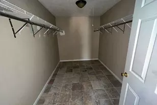 587 Wynmeadow Ct, Stone Mountain, GA 30087 - Photo 6