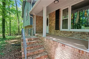 1050 Skyline Dr, Covington, GA 30014 - Photo 4