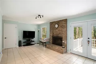 1050 Skyline Dr, Covington, GA 30014 - Photo 6