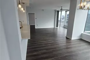 3338 Peachtree Rd NE, Atlanta, GA 30326 - Photo 22