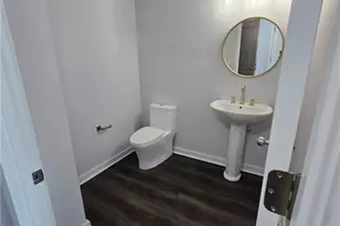 3338 Peachtree Rd NE, Atlanta, GA 30326 - Photo 10