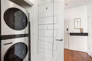 1080 Peachtree St NE, Atlanta, GA 30309 - Photo 44