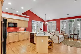 2031 Wrights Mill Cir NE, Atlanta, GA 30324 - Photo 14