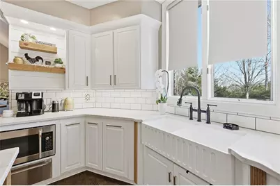 2650 Waters Edge Drive, Gainesville, GA 30504 - Photo 30