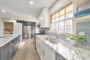 2846 Summit Ridge Dr, Marietta, GA 30066 - Photo 12