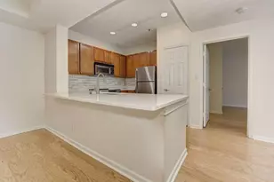 1250 Parkwood Circle SE, Atlanta, GA 30339 - Photo 10