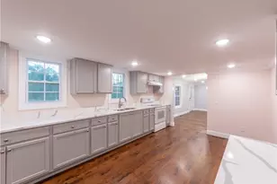 206 Horizon Hills Rd SE, Calhoun, GA 30701 - Photo 8