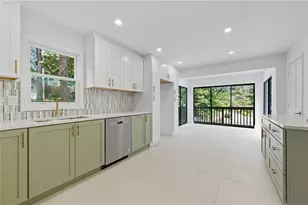 51 Queen Anne Dr SE, Mableton, GA 30126 - Photo 10