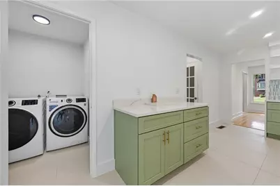 51 Queen Anne Drive SE, Mableton, GA 30126 - Photo 12