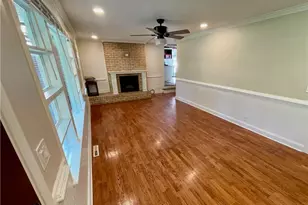 21 Opal St, Cartersville, GA 30120 - Photo 2