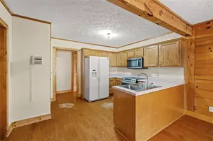 715 Woods Bridge Rd, Commerce, GA 30529 - Photo 10