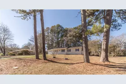 3760 Sunny Hill Drive, Loganville, GA 30052 - Photo 4