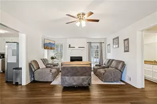 3760 Sunny Hill Dr, Loganville, GA 30052 - Photo 6