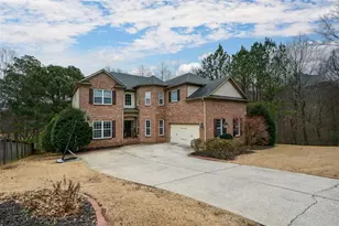 1025 Boxwood Ln, Canton, GA 30114 - Photo 2