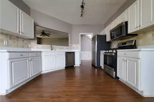 13375 Avensong Ives Way, Alpharetta, GA 30004 - Photo 6