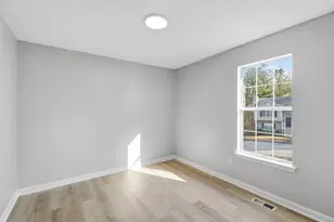 7385 Hunters Ridge Dr, Douglasville, GA 30134 - Photo 10