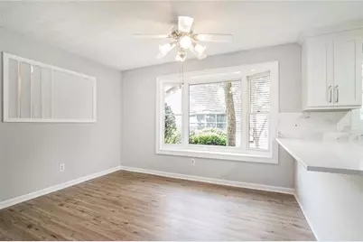 2294 Wellington Circle, Lithonia, GA 30058 - Photo 8