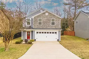 504 Simpson Pl Dr, Forest Park, GA 30297 - Photo 2