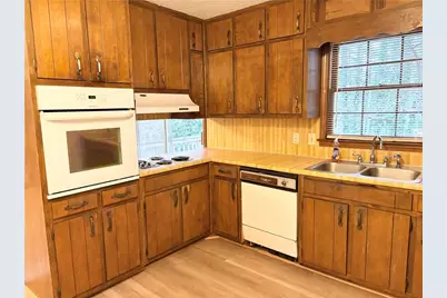 2356 Cambridge Street, Snellville, GA 30078 - Photo 10