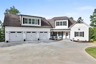 215 Walden Pond Trail, Senoia, GA 30276 - Photo 2