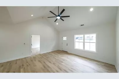 8 Whispering Pines Road NE, Rome, GA 30161 - Photo 4