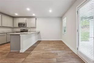 4818 Station Ln, Union City, GA 30291 - Photo 8