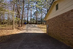 112 Clydesdale Rd, Peachtree City, GA 30269 - Photo 8