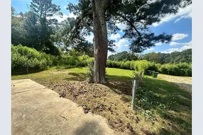 660 Cedar Avenue NW, Atlanta, GA 30318 - Photo 18