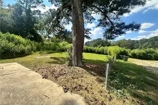 660 Cedar Ave NW, Atlanta, GA 30318 - Photo 18