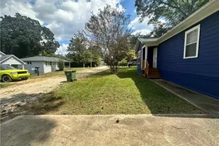 660 Cedar Ave NW, Atlanta, GA 30318 - Photo 16