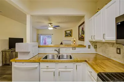 2706 Heathrow Drive, Lawrenceville, GA 30043 - Photo 6