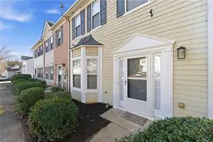 249 Timber Gate Dr, Lawrenceville, GA 30045 - Photo 2