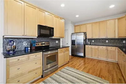 1508 Whitehead Bluff NW, Atlanta, GA 30318 - Photo 8