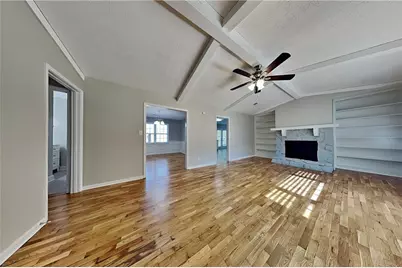 2219 N Landing Run, Marietta, GA 30066 - Photo 2