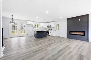 6677 Fielder Rd, Rex, GA 30273 - Photo 4