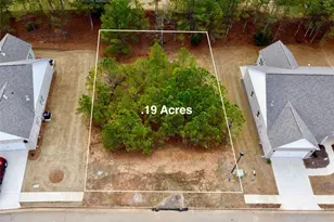 835 Crossroads Ct, Social Circle, GA 30025 - Photo 1