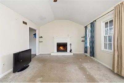 3787 Memorial Parkway NW, Kennesaw, GA 30152 - Photo 2