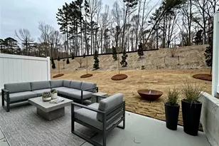 7313 Mulberry Trace Ln, Flowery Branch, GA 30542 - Photo 10