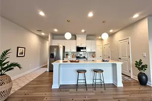 7313 Mulberry Trace Ln, Flowery Branch, GA 30542 - Photo 2