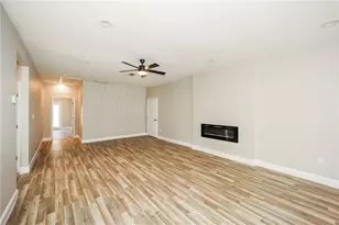 1433 Willow Dr, Riverdale, GA 30296 - Photo 4