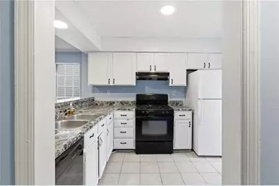 852 Glynn Oaks Drive, Clarkston, GA 30021 - Photo 4