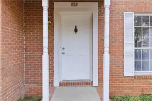 852 Glynn Oaks Dr, Clarkston, GA 30021 - Photo 2