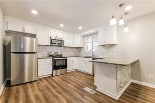 942 Majesty Ln, Morrow, GA 30260 - Photo 10