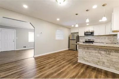 942 Majesty Lane, Morrow, GA 30260 - Photo 8