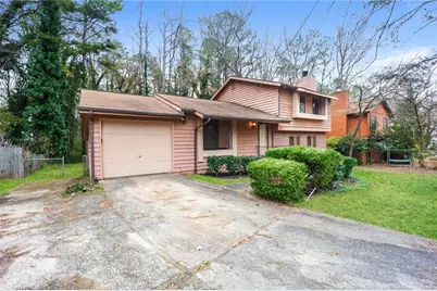 8970 Saddlewood Drive, Jonesboro, GA 30238 - Photo 2