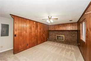 8970 Saddlewood Dr, Jonesboro, GA 30238 - Photo 10