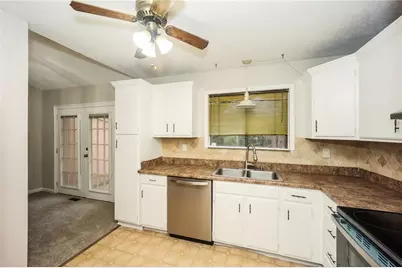 8970 Saddlewood Drive, Jonesboro, GA 30238 - Photo 8