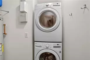 1860 Gordon Manor NE, Atlanta, GA 30307 - Photo 18