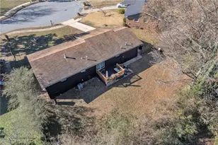 2958 Holcomb Ct, East Point, GA 30244 - Photo 34